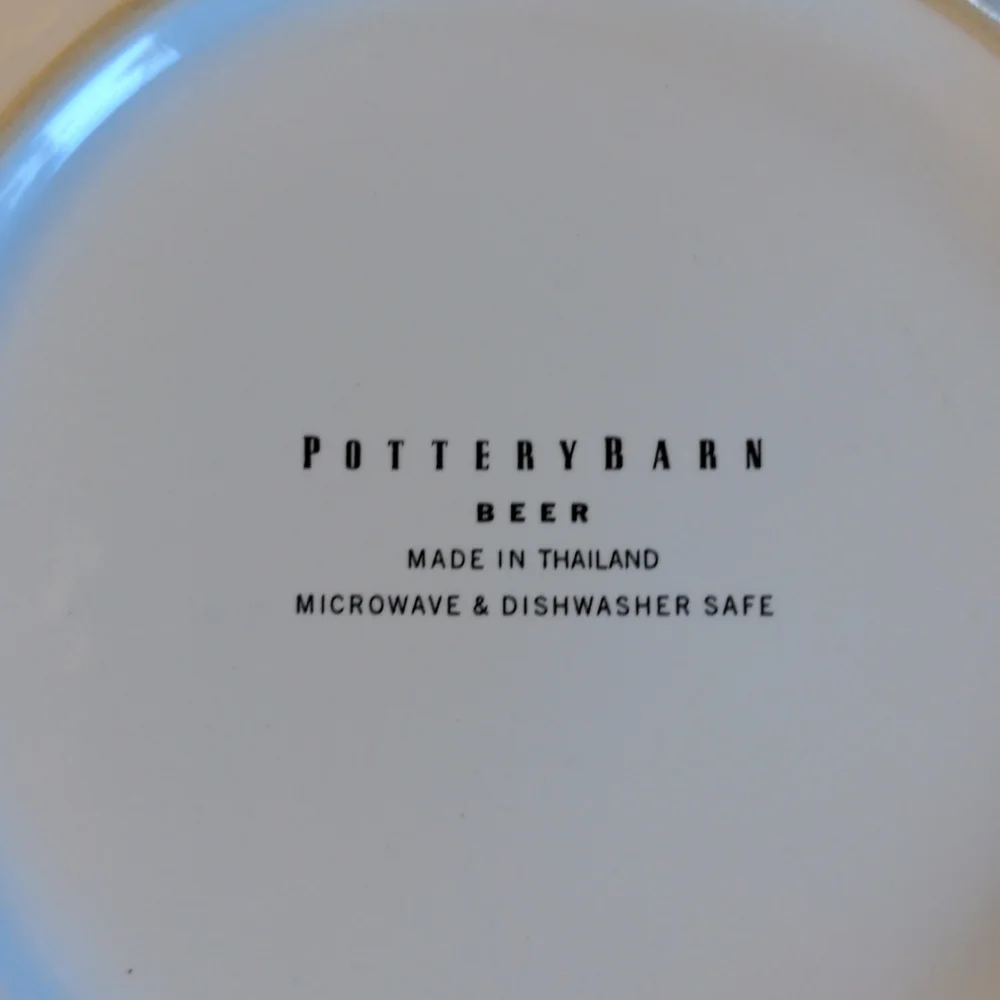 POTTERY BARN Hefeweizen Plate dish